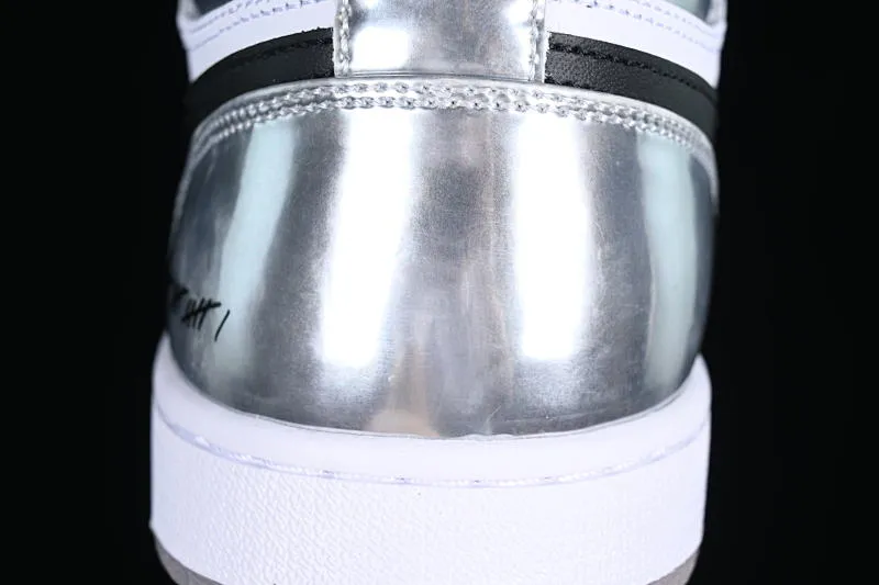 All categories Air Jordan Jordan series basketball shoes Air Jordan 1 High Air Jordan 1 Pass The Torch AJ1 Joe 1 Leonard liquid electroplated silver AQ7476-016